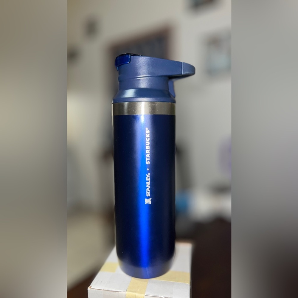 STANLEY X STARBUCKS NAVY TUMBLER
